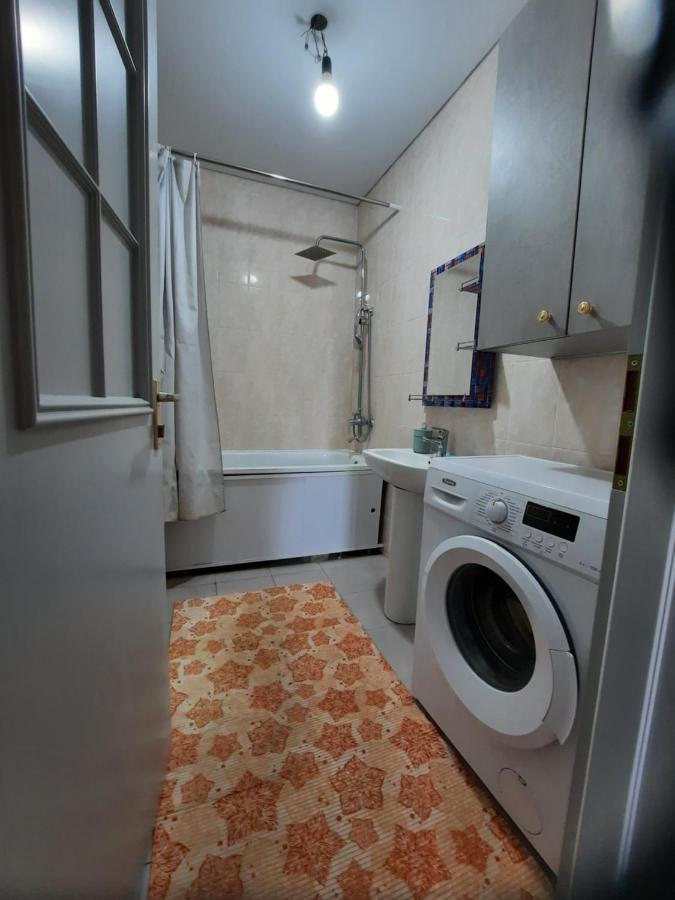 Diplomat - 2 Apartment Bișkek Exterior foto
